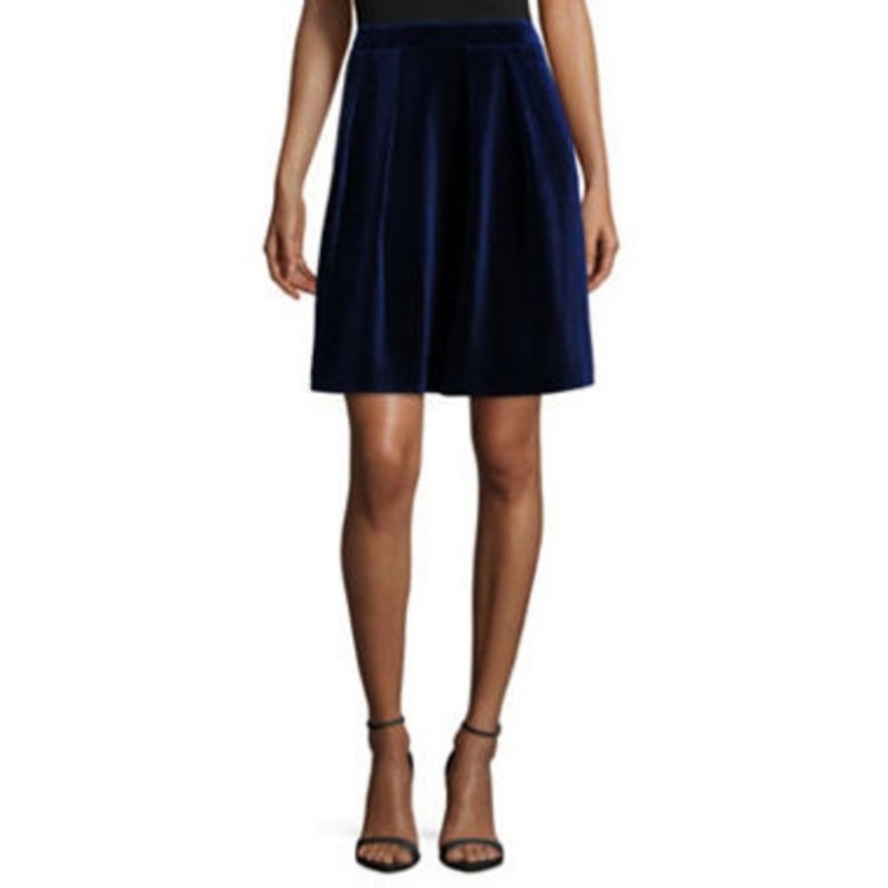 Festive Blue Velvet Jacquard Pleated Skirt